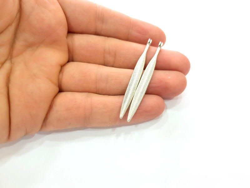 6 Feather Charms Antique Silver Plated Metal (55x4mm) G13667