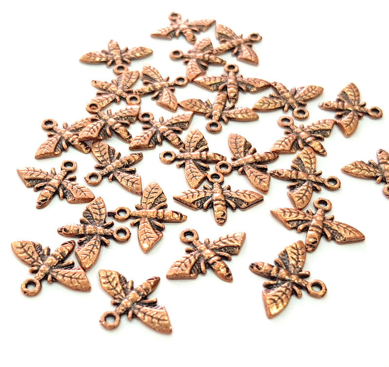 30 Bee Charm Antique Copper Charm Antique Copper Plated Metal (17x13mm) G13026