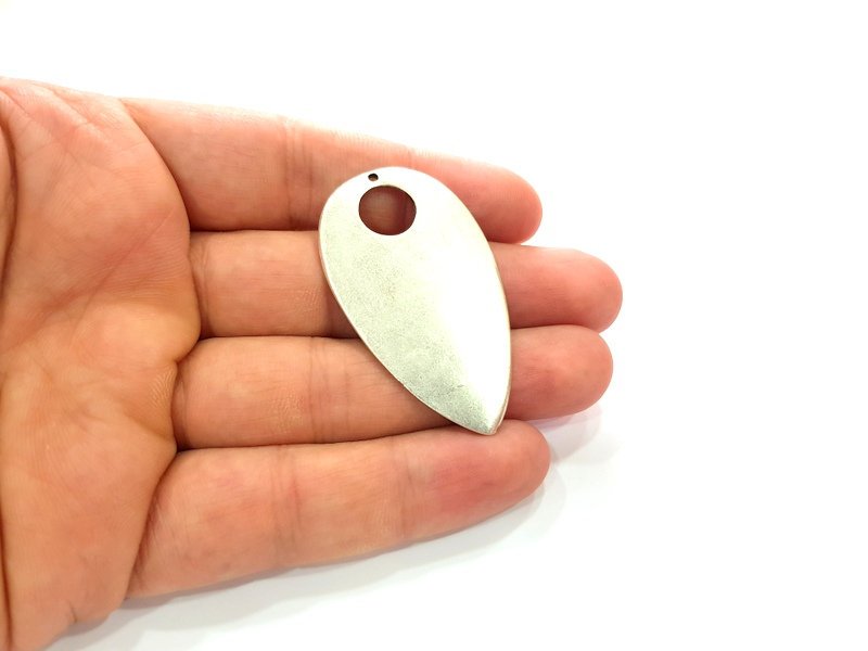 Silver Pendant Antique Silver Plated Metal (52x30mm) G13091