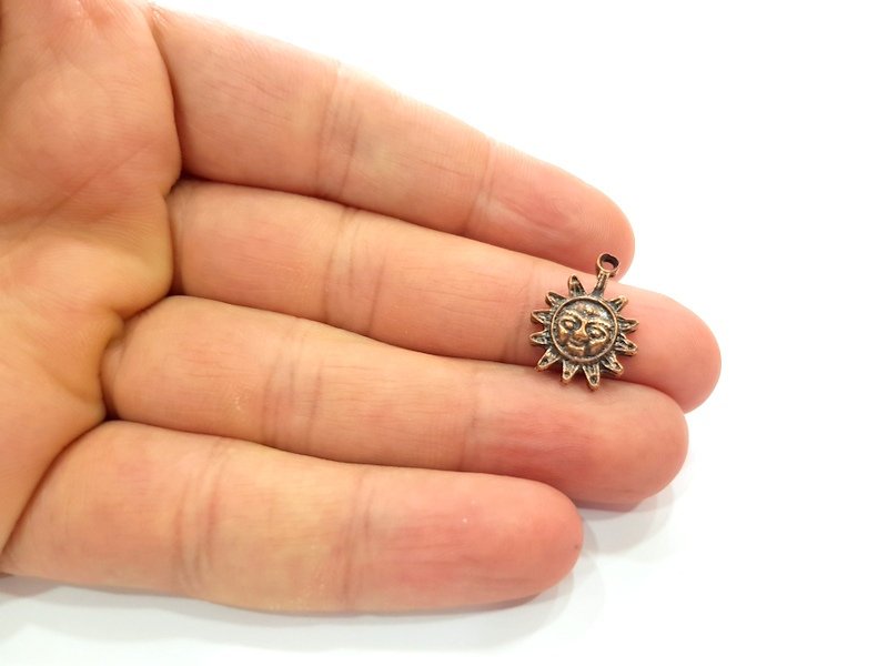 10 Sun Charm Antique Copper Plated Metal (18x14mm) G13141