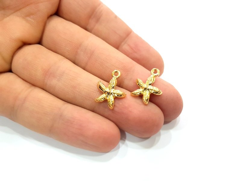 6 Starfish Charm Gold Plated Charm Gold Plated Metal (18x13mm)  G12164