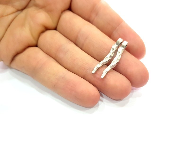 10 Silver Charms Antique Silver Plated Metal (30x5mm) G12218