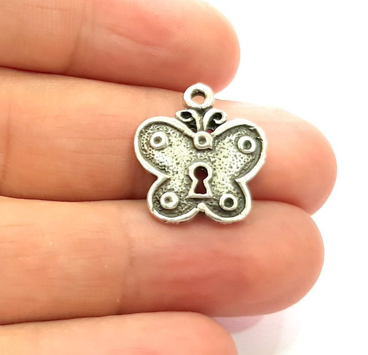 5 Butterfly Charm Silver Charms Antique Silver Plated Metal (20x18mm) G13538