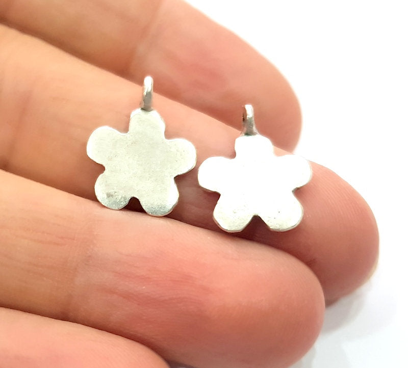 10 Flower Charm Silver Charms Antique Silver Plated Metal (18x13mm) G12305
