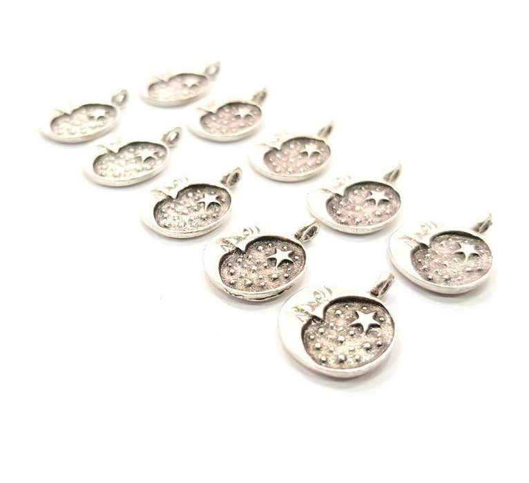 10 Moon Charm Silver Charms Antique Silver Plated Metal (13mm) G12307