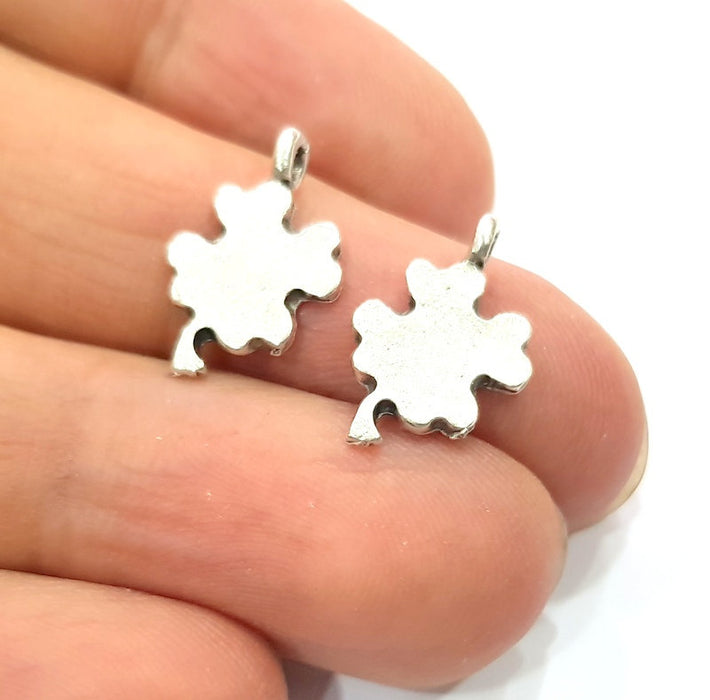 10 Clover Charm Silver Charms Antique Silver Plated Metal (17x11mm) G12320