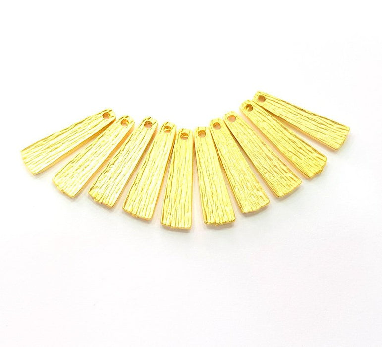 10 Gold Hammered Charm Gold Plated Metal (17x5mm)  G12340