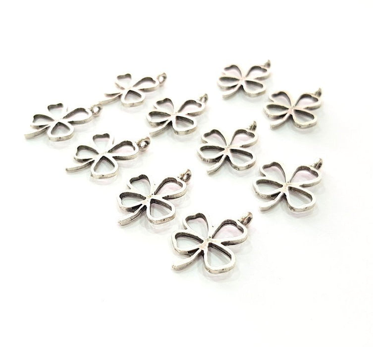 10 Clover Charm Antique Silver Plated Charms (24x16mm) G12343