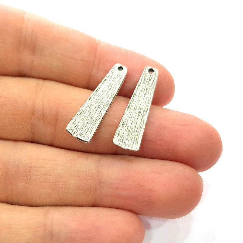 10 Silver Charms Antique Silver Plated Charms (28x8mm) G8131