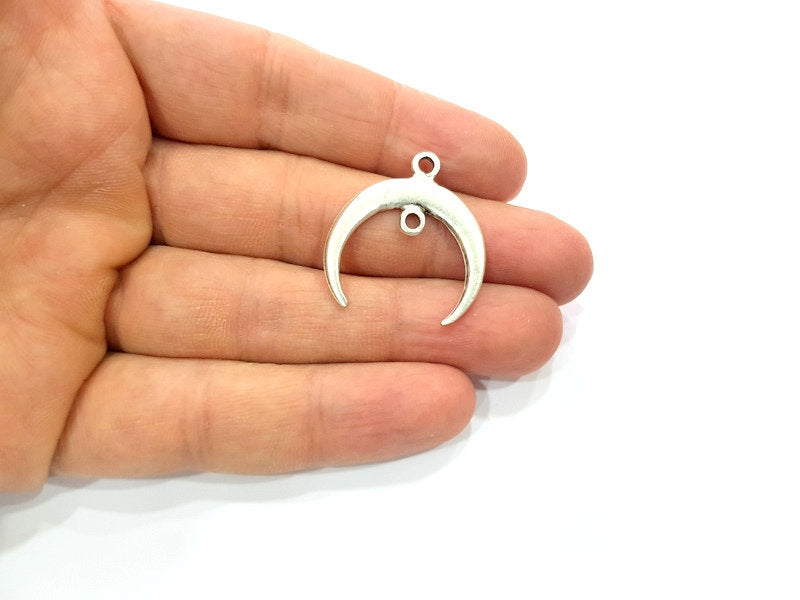 4 Crescent Charm Silver Moon Charm Antique Silver Plated Pendants  (28mm)  G12355