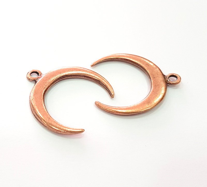 4 Crescent Charm Moon Charm Antique Copper Charm Antique Copper Plated Metal (27mm) G12372