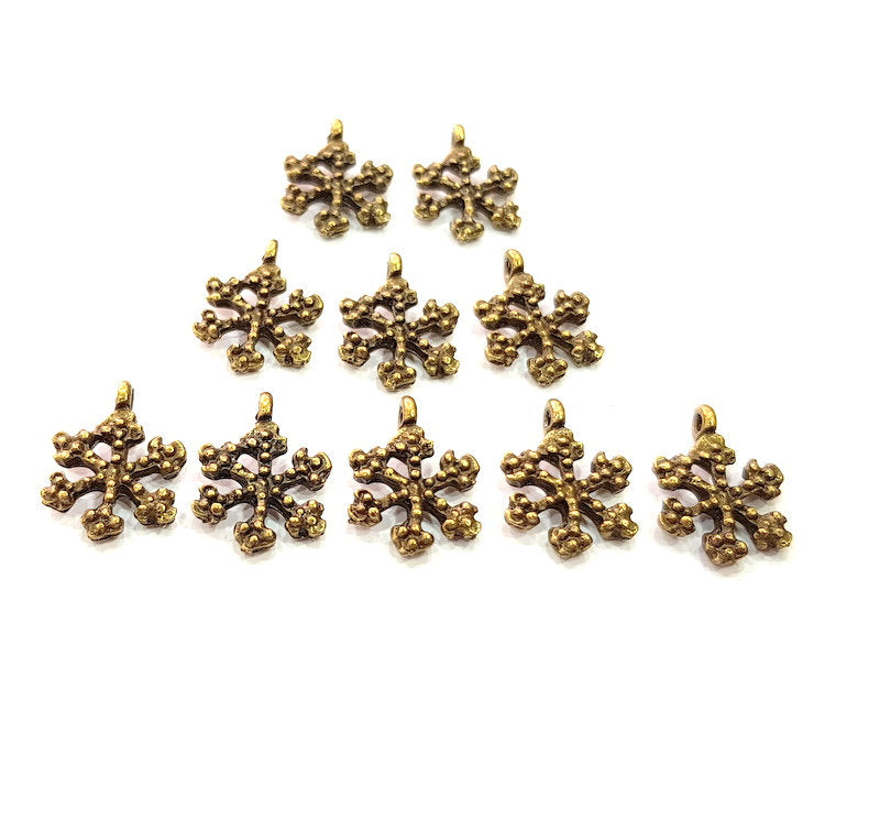 10 Snowflake Charm Antique Bronze Charm Antique Bronze Plated Metal (18x14mm) G12394