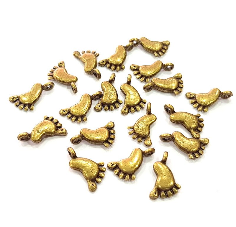 20 Foot Charm Antique Bronze Charm Antique Bronze Plated Metal (15x8mm) G12395