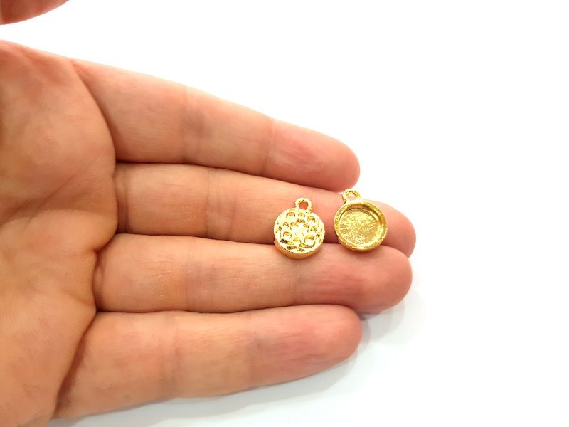 4 Gold Pendant Blank Base Setting Necklace Blank Resin Blank Mountings inlay Blank Shiny Gold Plated Blank ( 10 mm blank ) G12473
