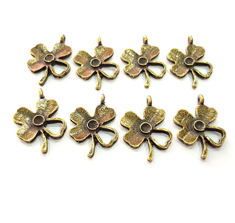 10 Clover Charm Antique Bronze Charm  (23x6mm) G12580
