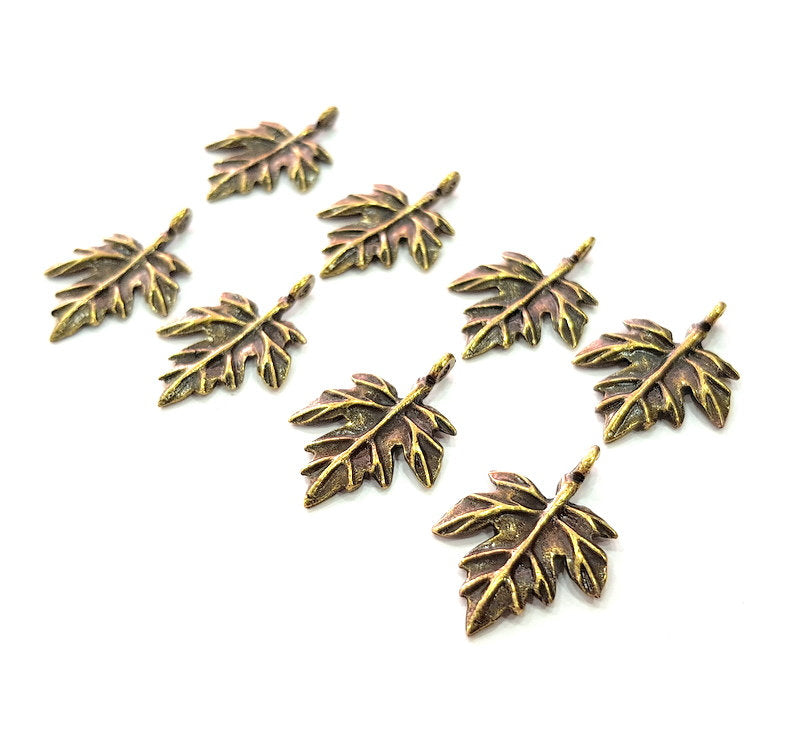 10 Leaf Charm Antique Bronze Charm Antique Bronze Plated Metal  (23x17mm) G12581