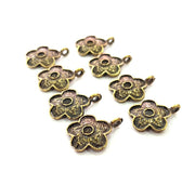 20 Flower Charm Antique Bronze Charm Antique Bronze Plated Metal  (17x13mm) G12590