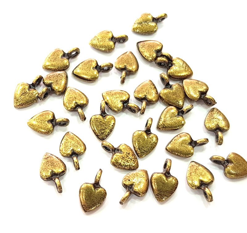 20 Heart Charm Antique Bronze Charm Antique Bronze Plated Metal  (11x7mm) G12596