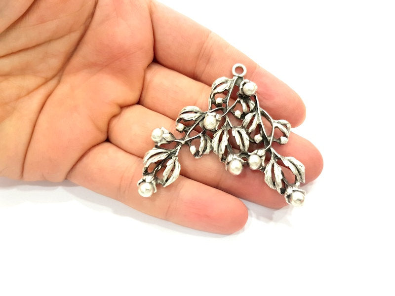 Leaf Pendant Silver Pendant Antique Silver Plated Metal (60x58mm) G13622