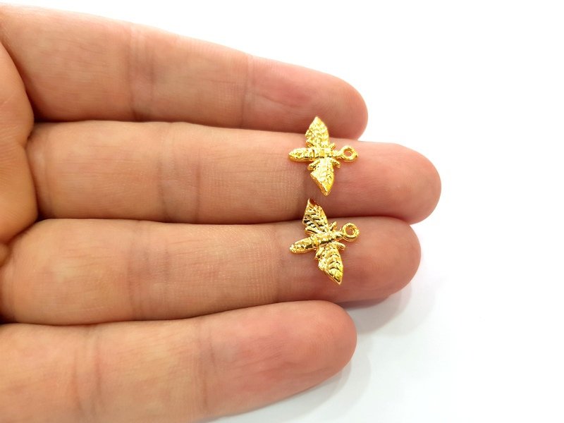 10 Bee Charm Shiny Gold Plated Charm Gold Plated Metal (17x13mm)  G13646