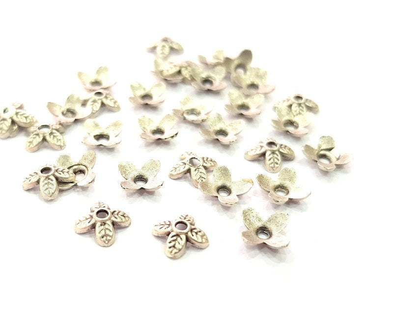 20 Silver Bead Cap Antique Silver Plated Metal Findings (6 mm) G12705