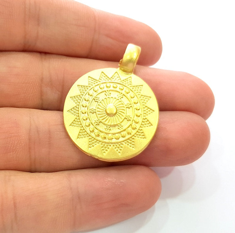 Gold Pendant Gold Plated Metal (28mm)  G13697