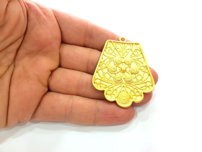 Flower Pendant Gold Pendant Gold Plated Metal (56x45mm)  G13706