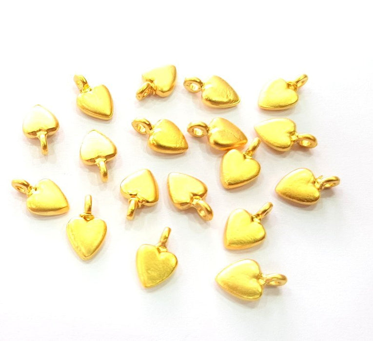 10 Heart Charms Gold Charm Gold Plated Metal (12x7mm)  G13708