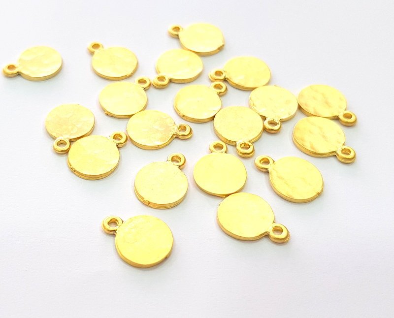 10 Hammered Flake Charms Gold Charm Gold Plated Metal (10mm)  G13719