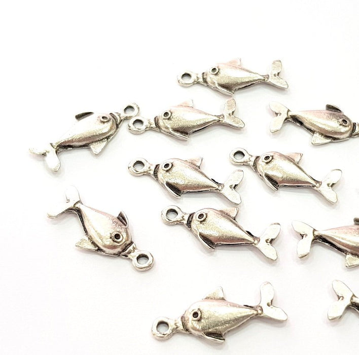20 Fish Charm Silver Charms Antique Silver Plated Metal (23x10mm) G12810