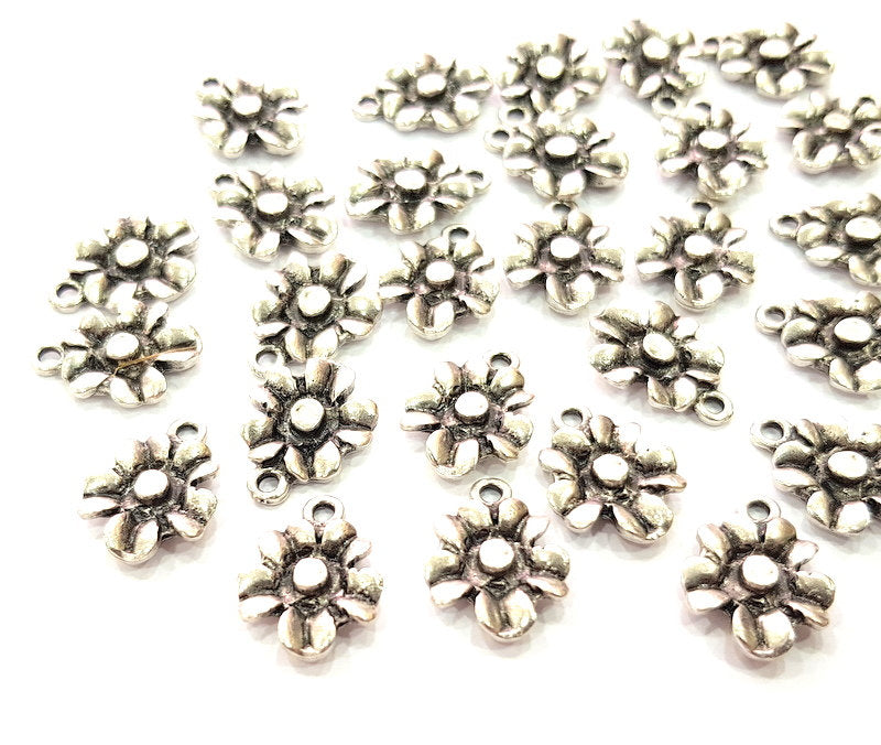 10 Flower Charm Silver Charms Antique Silver Plated Metal (17x13mm) G12816