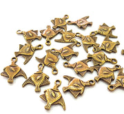 20 Fish Charm Antique Bronze Charm Antique Bronze Plated Metal  (19x12mm) G12826
