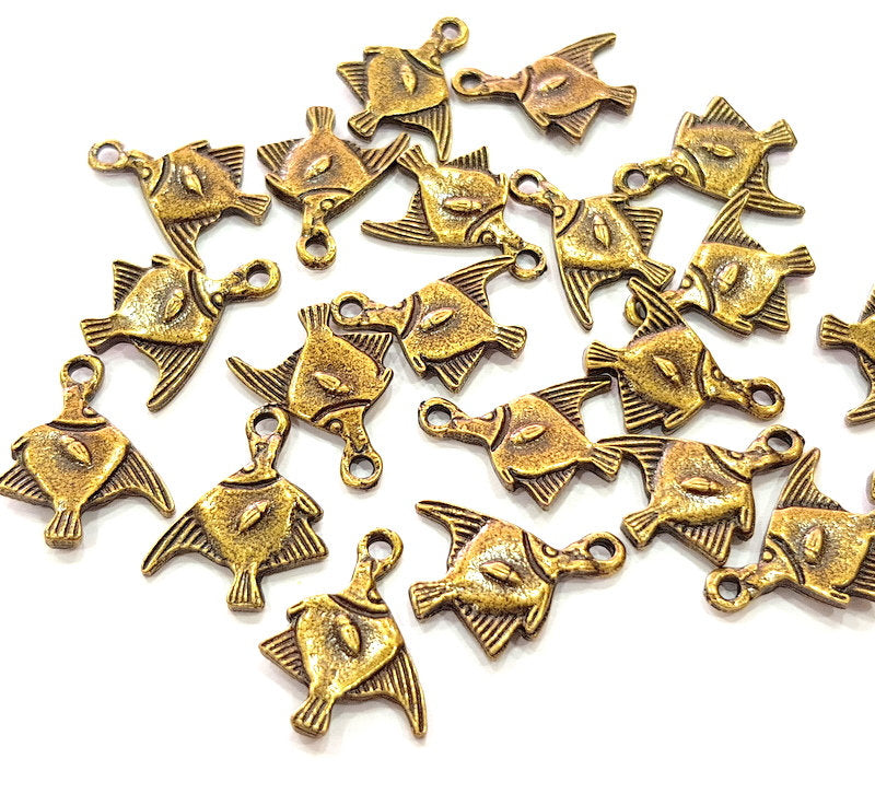 20 Fish Charm Antique Bronze Charm Antique Bronze Plated Metal  (19x12mm) G12826