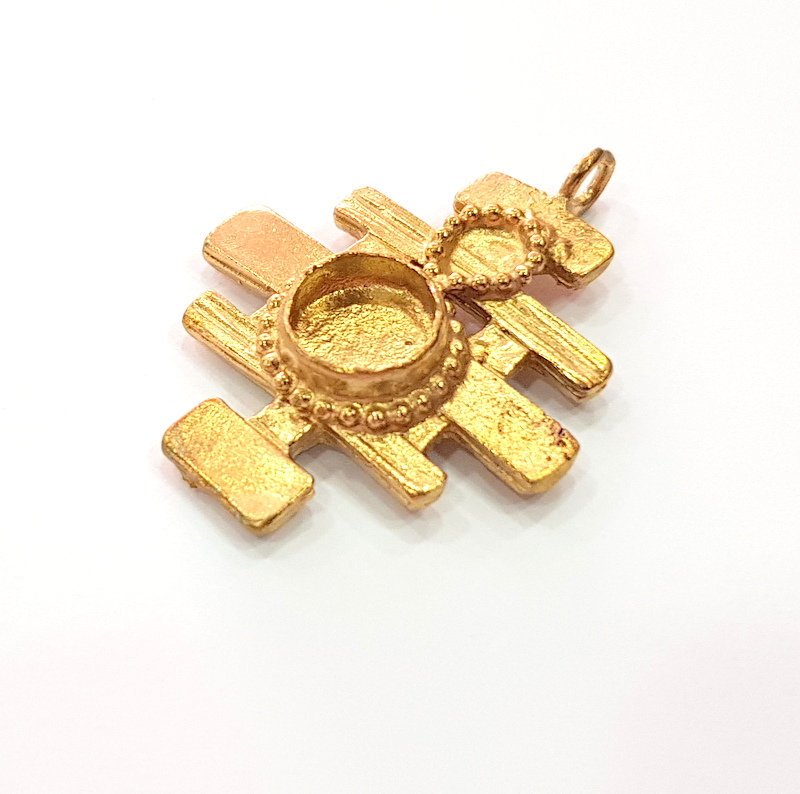 Raw Brass Pendant Blank Mosaic Base Blank inlay Blank Necklace Blank Resin Blank Mountings Cabochon Bezel Base  (10mm blank) G12893