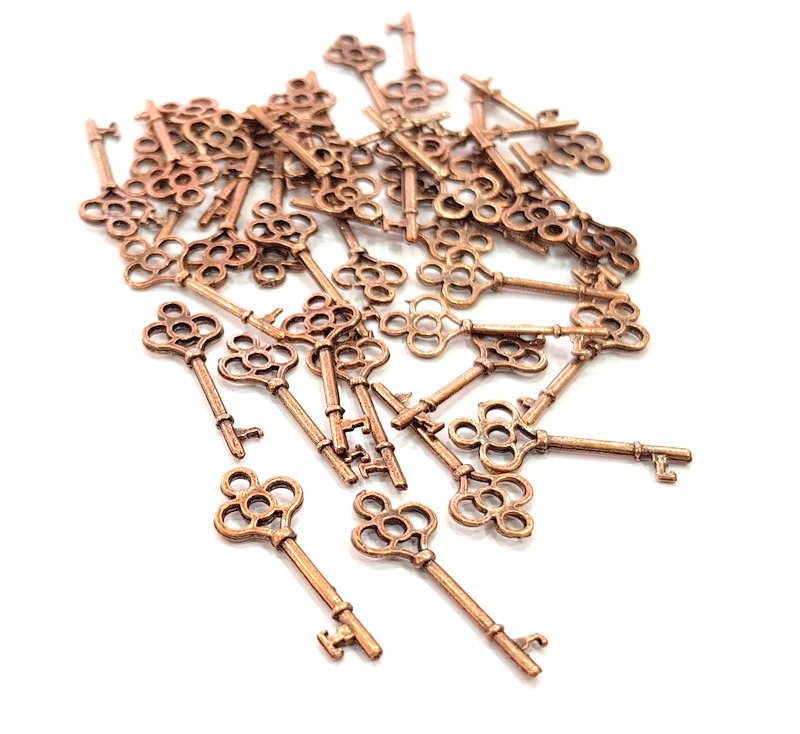 30 Key Charm Antique Copper Charm Antique Copper Plated Metal (23x9mm) G13743