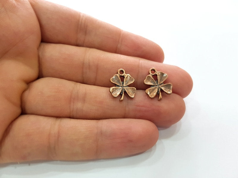 10 Clover Charm Antique Copper Charm Antique Copper Plated Metal (16x13mm) G13814