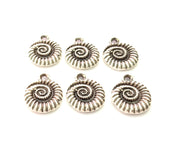 5 Ammonite Charms Antique Silver Plated Metal (19x15mm) G13024