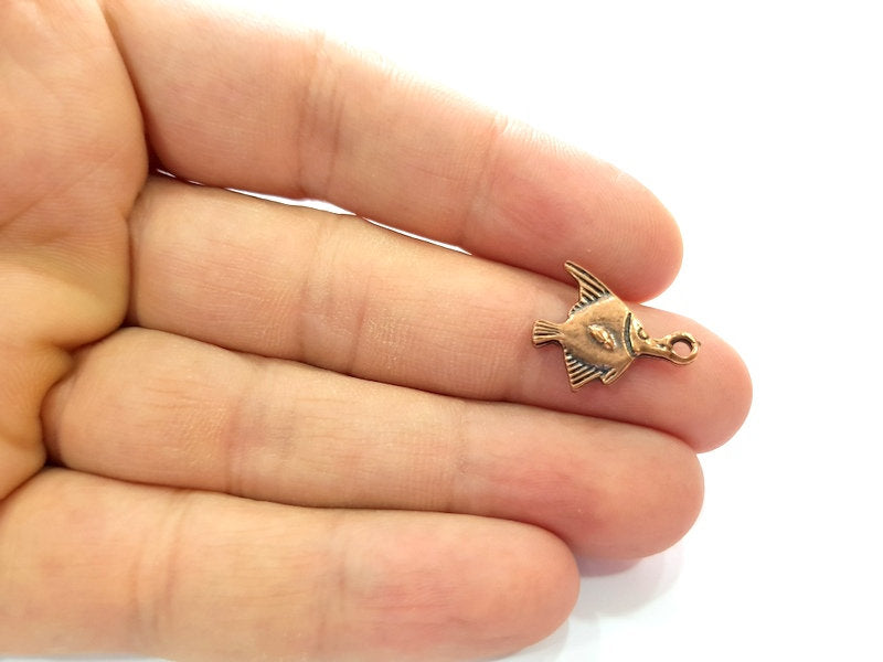 10 Fish Charm Antique Copper Charm Antique Copper Plated Metal (19x15mm) G13034