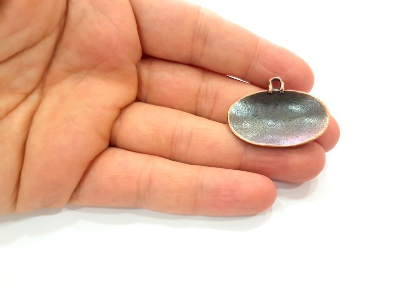 2 Hammered Copper Charm Antique Copper Plated Metal (41x33mm) G13133