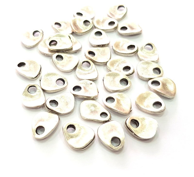 50 Silver Flake Charm Silver Charms Antique Silver Plated Metal (11x9mm) G8116