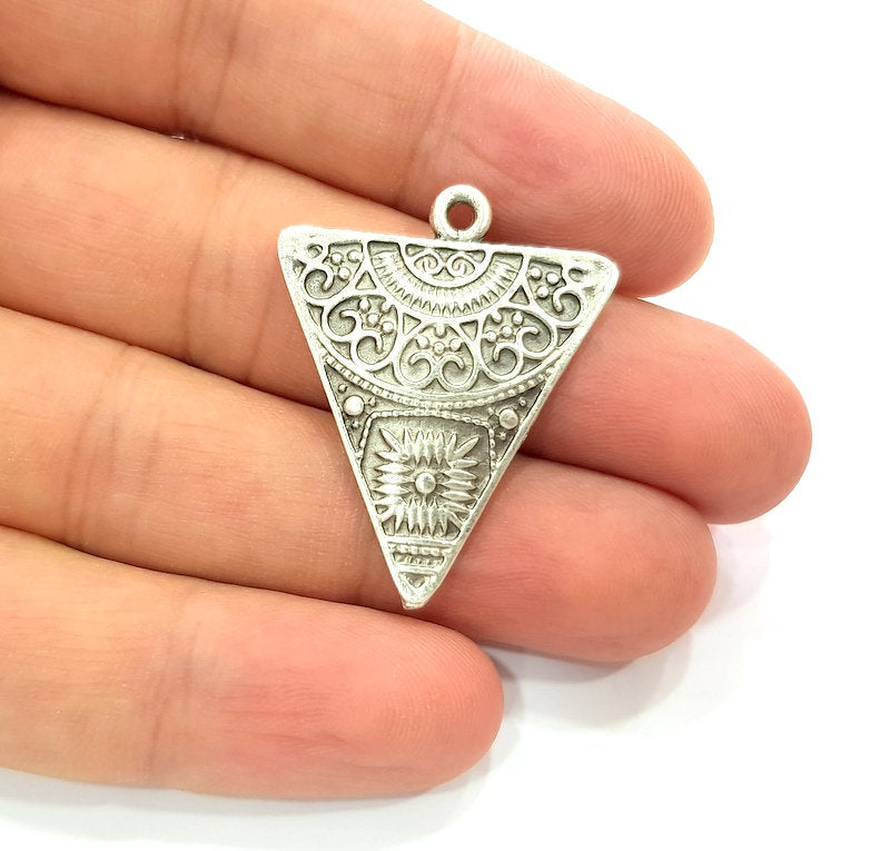 2 Triangle Pendant Silver Pendant Antique Silver Plated Metal (36x29mm) G13624