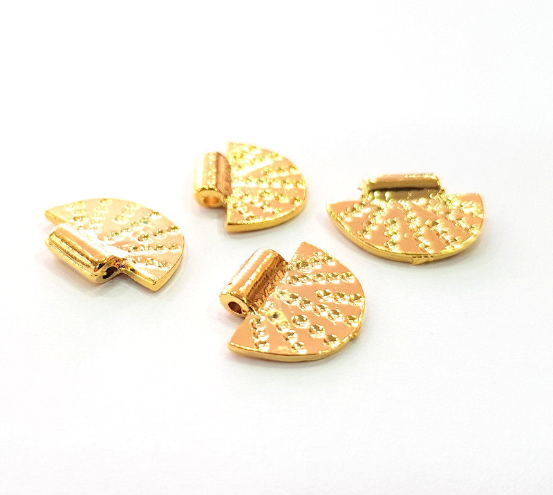 4 Shiny Gold Plated Charm Gold Plated Metal (18x14mm)  G13647