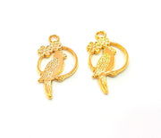4 Parrot Charm Shiny Gold Plated Charm Gold Plated Metal (28x14 mm)  G13653