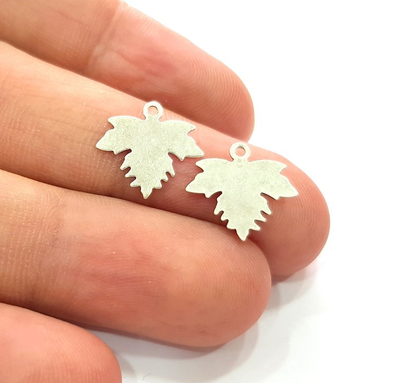 20 Leaf Charm Silver Charms Antique Silver Plated Brass (14x13 mm) G13660