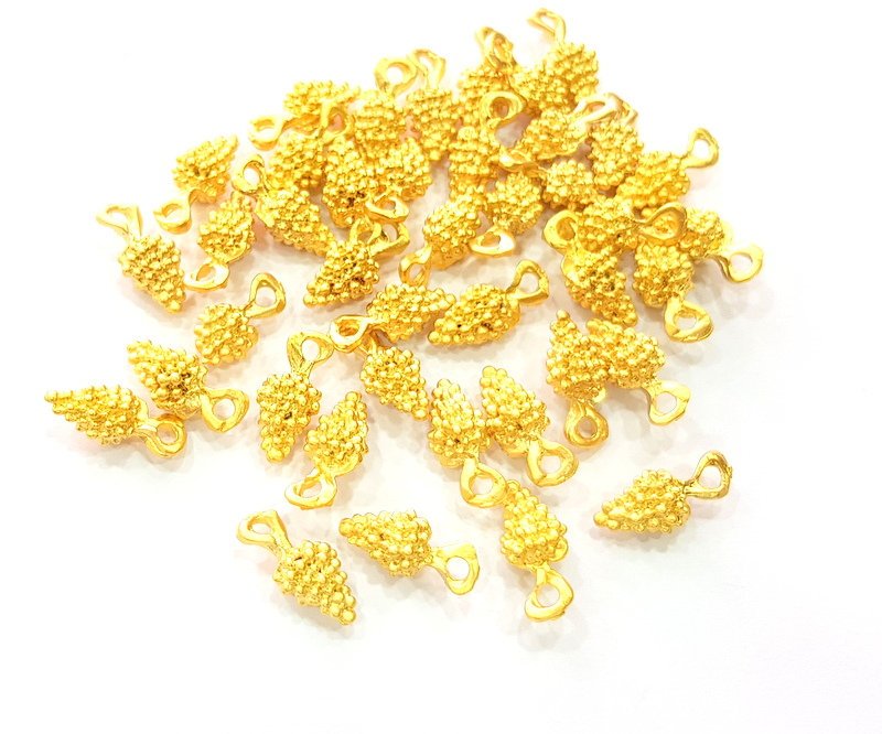 10 Bunch of grapes Charms Gold Charm Gold Plated Metal (15x7mm)  G13717