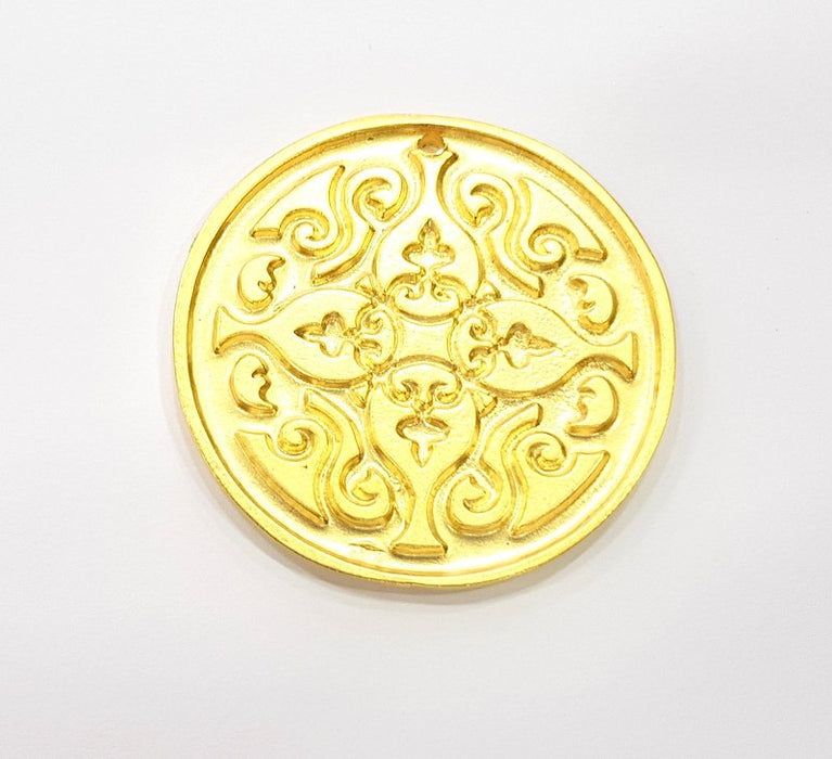 Gold Pendant Medallion Pendant Gold Plated Metal (42mm)  G14071