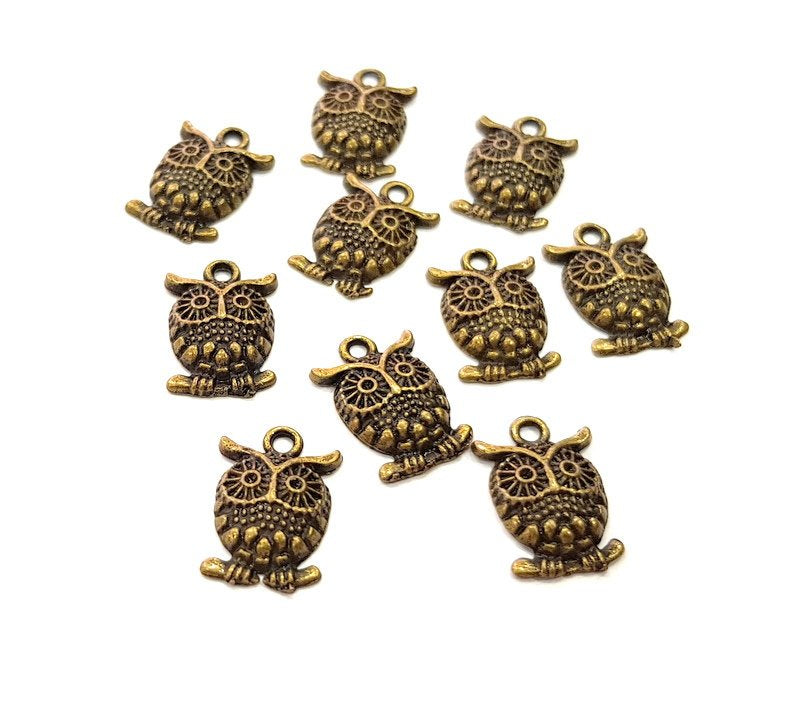 20 Owl Charm Antique Bronze Charm Antique Bronze Plated Metal  (20x16mm) G14104