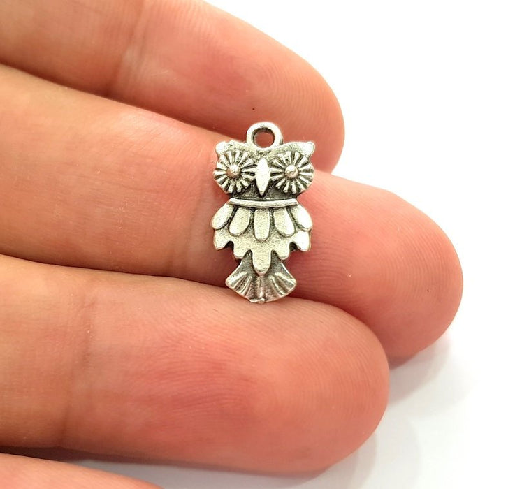 10 Owl Charm Silver Charms Antique Silver Plated Metal (18x10mm) G14128