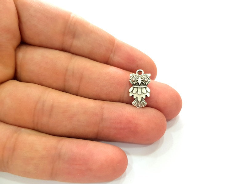 10 Owl Charm Silver Charms Antique Silver Plated Metal (18x10mm) G14128