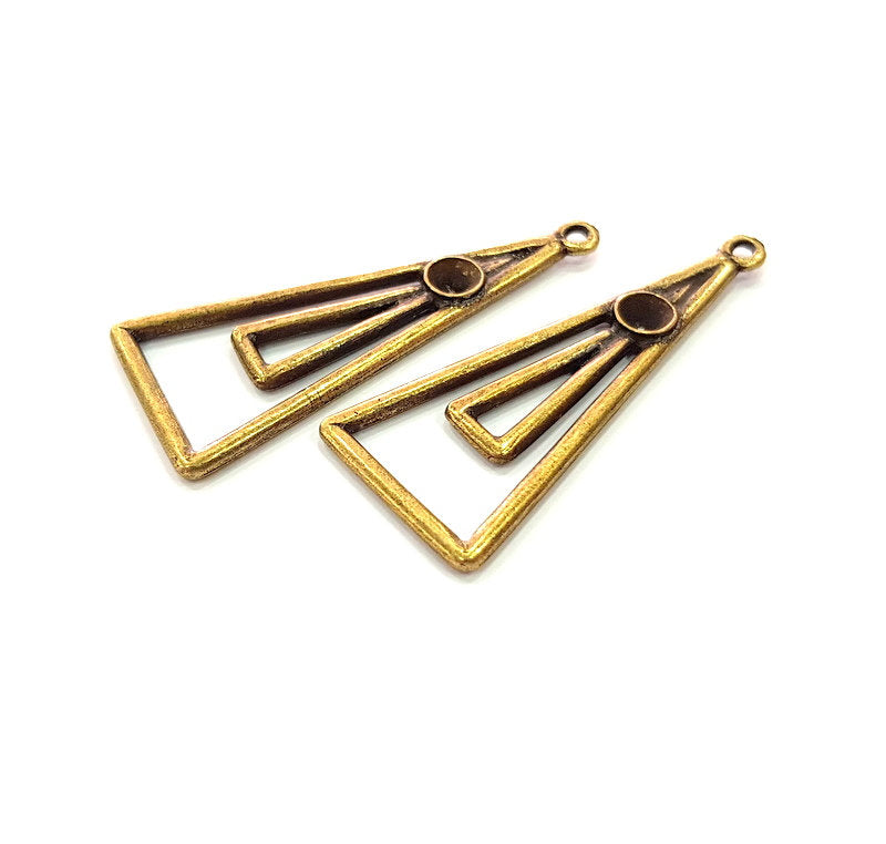 2 Triangle Charms Antique Bronze Charms Mountings Antique Bronze Plated (5mm blank) G14177